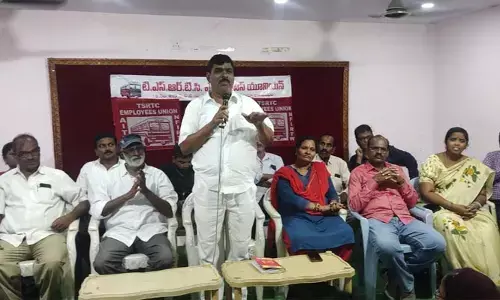 జులై 12 నుంచి ఆర్టీసీ  కార్మికుల ఆందోళన.. పిలుపునిచ్చిన టీఎస్ఆర్టీసీ ఎంప్లాయిస్ యూనియన్