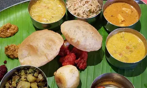 అన్నం తినేటప్పుడు ఈ తప్పులు అస్సలు చేయకూడదు?