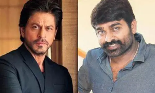విజయ్ సేతుపతికి ధన్యవాదాలు తెలుపుకున్న షారుఖ్ ఖాన్