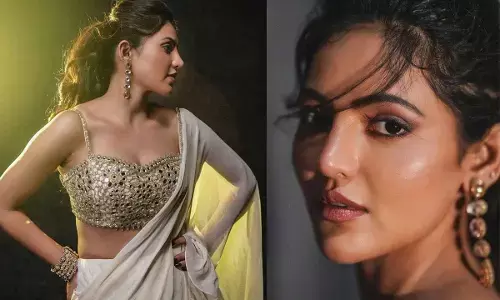 Athulya Ravi : స్టన్నింగ్ లుక్స్ తో కుర్రాళ్ల హృదయాలను మెస్మరైజ్‌ చేస్తోన్న అతుల్య రవి
