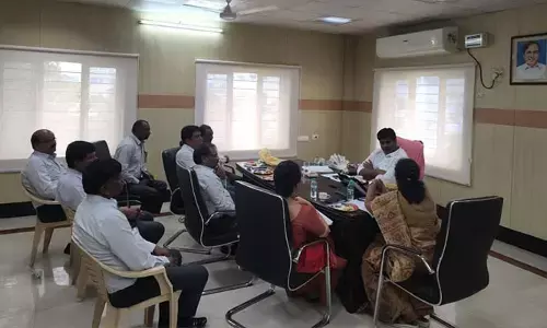 అహ్మదాబాద్ కు రేపు ఫుడ్స్ చైర్మన్ బృందం.. ఫుడ్స్ చైర్మన్ మేడే రాజీవ్ సాగర్