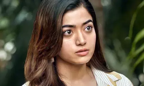 రష్మికను బ్రా విప్పేయమంటూ నీచంగా మాట్లాడిన స్టార్ డైరెక్టర్?
