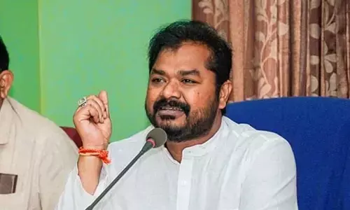2024 ఎన్నికల్లో జనసేన, టీడీపీ సముద్రంలో కలవడం ఖాయం: మంత్రి దాడిశెట్టి రాజా ఫైర్