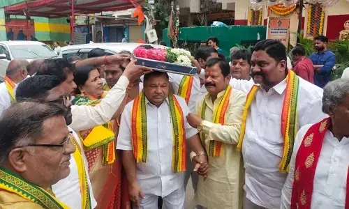 రాష్ట్ర ప్రజలు సంతోషంగా ఉండాలని అమ్మవారిని కోరుకున్నా.. టీటీడీపీ చీఫ్ కాసాని