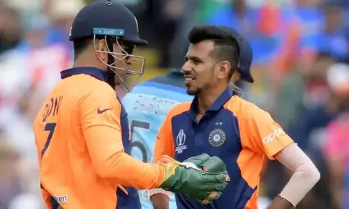 Yuzvendra Chahal : అతని చూడగానే నోటి నుంచి మాట రాదు