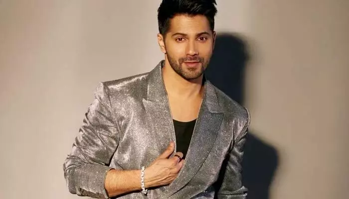 Varun Dhavan :: ఈ రోజుల్లో రిలేషన్స్ మెయింటెన్ చేయడం కష్టం.. ఒక యుద్ధంలా ఉంటోంది Varun Dhavan :: ఈ రోజుల్లో రిలేషన్స్ మెయింటెన్ చేయడం కష్టం.. ఒక యుద్ధంలా ఉంటోంది