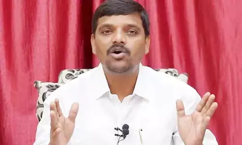ఆ రెండింటిని అంతం చేసేందుకే పోటీ చేయబోతున్నా: Teenmar Mallanna