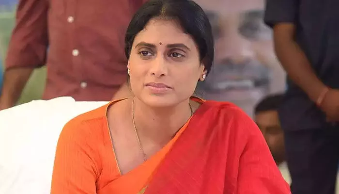 తాజా సమీకరణాలతో ప్లాన్ ఛేంజ్! సికింద్రాబాద్ బరిలో YS Sharmila..? తాజా సమీకరణాలతో ప్లాన్ ఛేంజ్! సికింద్రాబాద్ బరిలో YS Sharmila..?