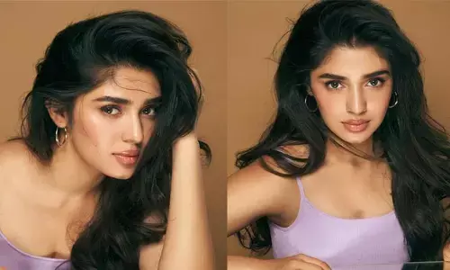 వర్షంలో ‘బార్బీ బొమ్మ’గా మారిపోయిన కృతి శెట్టి.. అందాలకు కుర్రకారు ఫిదా