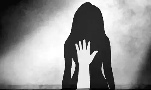 దేహం కాదు... దేశ మానం