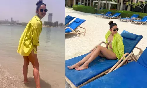Rakul Preet Singh : గ్రీన్ బికినీలో హాట్ థైయ్స్ చూపిస్తూ రెచ్చిపోయిన...