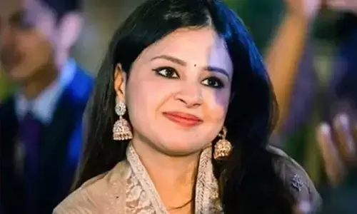 నేను అల్లు అర్జున్‌కు పెద్ద అభిమానిని: MS Dhoni wife Sakshi Dhoni