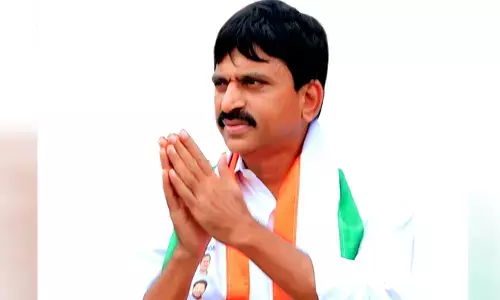 కాంగ్రెన్ శ్రేణులందరూ సహాయ చర్యల్లో పాల్గొనాలి