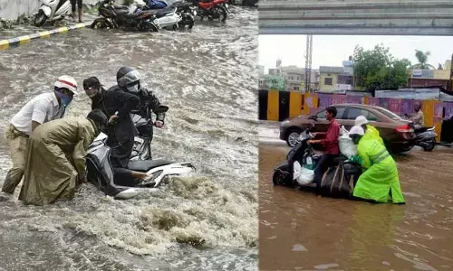Rain Alert : వాహనదారులకు అలర్ట్.. వర్షానికి బండి ఆగిపోతే వెంటనే ఈ నెంబర్‌కి వాట్సాప్ చేయండి
