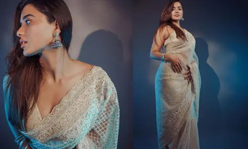 Ketika Sharma looks hot