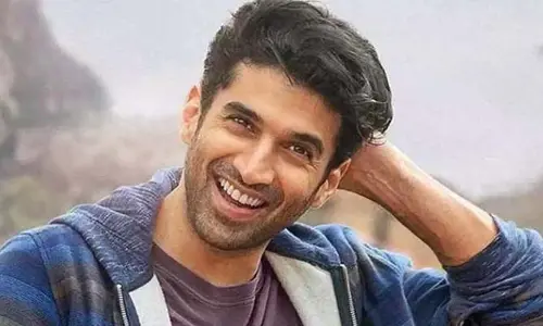 Aditya Roy Kapoor : మరో బాలీవుడ్ స్టార్ నటుడి ఇంట్లోకి ఆగంతకుల ప్రవేశం.. అరెస్ట్
