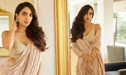Sobhita Dhulipala cute pics posted on her Instagram
