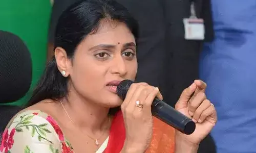 BRS అంటే ‘భూములమ్మే రాష్ట్ర సమితి’: మరో కొత్త పేరుపెట్టిన షర్మిల