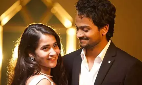 షణ్ముఖ్‌‌తో చేసిన పాటకు బెస్ట్ మ్యూజిక్ అవార్డ్.. థాంక్యూ, లవ్యూ చెప్తూ దీప్తి సునైనా పోస్ట్