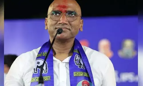 30 వేల ఎకరాల అసైన్డ్ భూములు గుంజుకున్నరు : R. S. Praveen Kumar