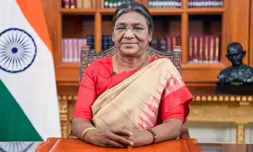 రాష్ట్రపతితో లోకేశ్ భేటీ : చంద్రబాబు అరెస్ట్, ఏపీలో పరిస్థితులపై ఫిర్యాదు