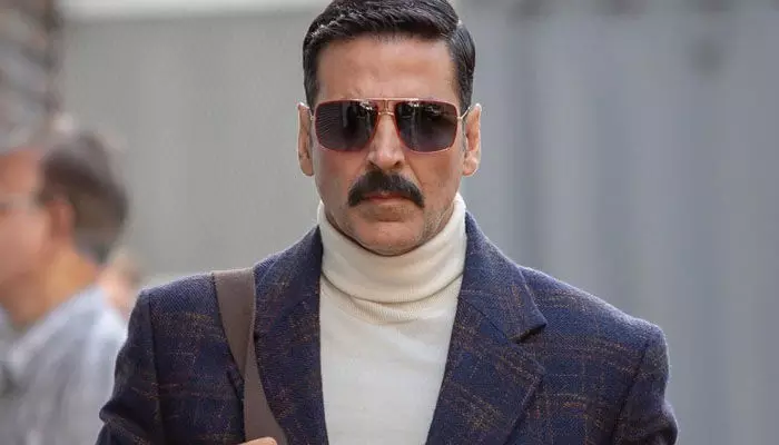 అంబానీని మించిన బాలీవుడ్ స్టార్ హీరో అక్షయ్ కుమార్ అంబానీని మించిన బాలీవుడ్ స్టార్ హీరో అక్షయ్ కుమార్