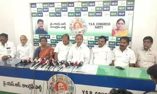 రాయలసీమ ద్రోహి చంద్రబాబు.. డిప్యూటీ సీఎం అంజద్ భాషా ఫైర్