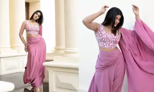 Dimple Hayathi  :  డోసు పెంచి అందాలతో కనువిందు చేస్తున్న డింపుల్