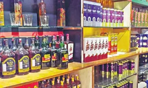 వైన్ షాపుల దరఖాస్తుల స్వీకరణ షురూ