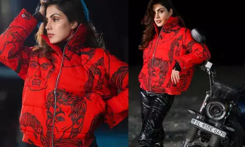 Instagram Updates:  స్విమ్‌ సూట్‌లో ఈషా.