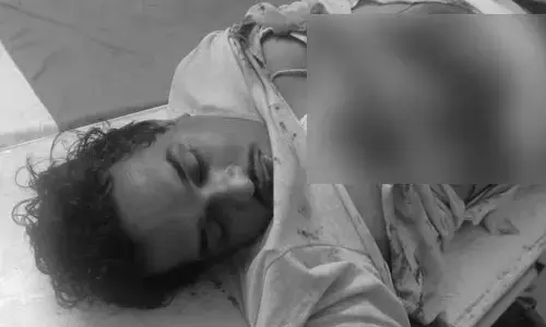 కుక్కను తప్పించబోయి యువకుడి దుర్మరణం