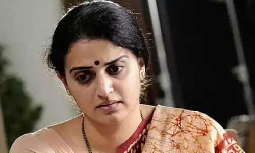 ఆ విషయంలో Pavitri Lokeshకు బిగ్‌షాక్.. అసలేం జరిగిందంటే..