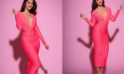 Pooja Hegde : మెస్మరైజింగ్ లుక్స్ తో  పూజా హెగ్డే పరువాల జాతర