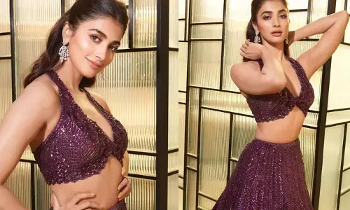 pooja hegde looks cool in traditional outfit