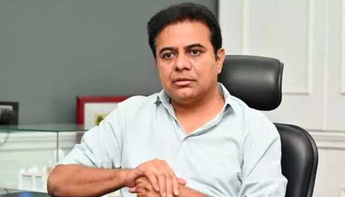 ‘‘ఇక్కడ ఎకరానికి ఎన్ని కోట్లు సర్?’’.. కేటీఆర్ను ఘోరంగా ట్రోల్ చేస్తోన్న నెటిజన్స్ ‘‘ఇక్కడ ఎకరానికి ఎన్ని కోట్లు సర్?’’.. కేటీఆర్ను ఘోరంగా ట్రోల్ చేస్తోన్న నెటిజన్స్