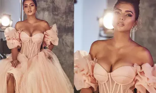 Ruhi Singh : రూహి సింగ్ అందాల అరాచకం.. చూసి తట్టుకోగలరా