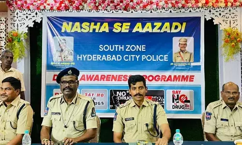 నషా సే ఆజాదీ.. డ్రగ్స్ పై పోలీసుల వినూత్న ప్రయోగం