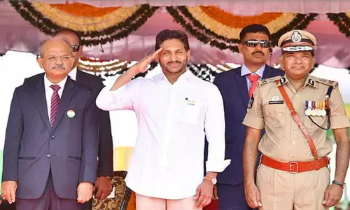 గ్రామ స్వరాజ్యానికి అర్థం తెచ్చాం... 98.5% హామీలను అమలు చేశాం : స్వాతంత్య్ర దినోత్సవ వేడుకల్లో సీఎం వైఎస్ జగన్