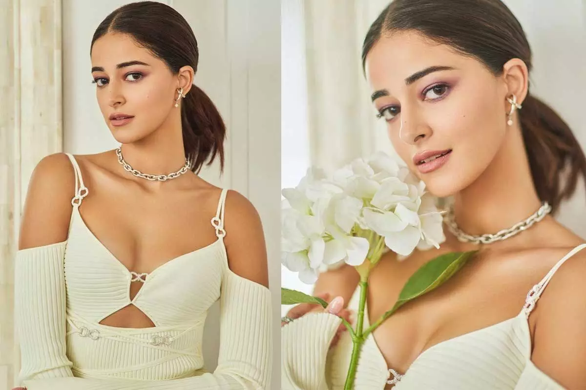 Ananya Panday looks hot in her latest photo shoot