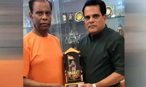 ముజీబ్ హుసేనీకి భారత్ కే అన్నోల్ అవార్డు ప్రదానం