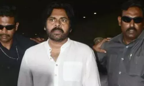 Pawan: ఎర్రమట్టి దిబ్బలను కాపాడండి..