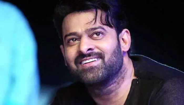 ప్రభాస్ ఫ్యాన్స్ను కంగారు పెట్టిస్తున్న న్యూస్..! ప్రభాస్ ఫ్యాన్స్ను కంగారు పెట్టిస్తున్న న్యూస్..!