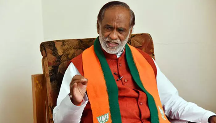 Ts News: తెలంగాణలో ఒంటరిగా పోటీ చేయనున్న బీజేపీ.. ఢిల్లీలో స్పష్టం చేసిన లక్ష్మణ్ Ts News: తెలంగాణలో ఒంటరిగా పోటీ చేయనున్న బీజేపీ.. ఢిల్లీలో స్పష్టం చేసిన లక్ష్మణ్