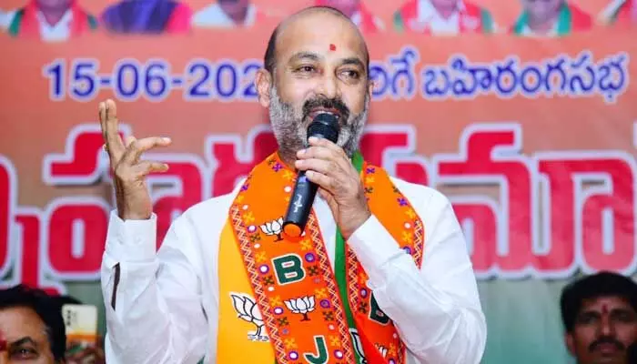 వచ్చే ఎన్నికల్లో పోటీపై బండి సంజయ్ క్లారిటీ వచ్చే ఎన్నికల్లో పోటీపై బండి సంజయ్ క్లారిటీ