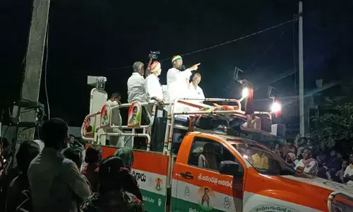 ఓట్ల కోసమే జనాకర్షక పథకాలు తెస్తున్న కేసీఆర్ - Janampalli Anirudh Reddy