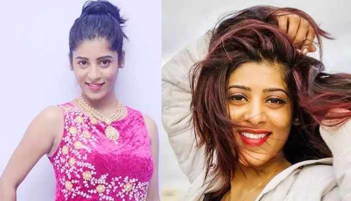 ఆ మూవీ ఫస్ట్ డే ఫస్ట్ షోకి వెళ్దామనుకున్నా.. ఏడుస్తూ వీడియో షేర్ చేసిన గాయత్రి ఆ మూవీ ఫస్ట్ డే ఫస్ట్ షోకి వెళ్దామనుకున్నా.. ఏడుస్తూ వీడియో షేర్ చేసిన గాయత్రి