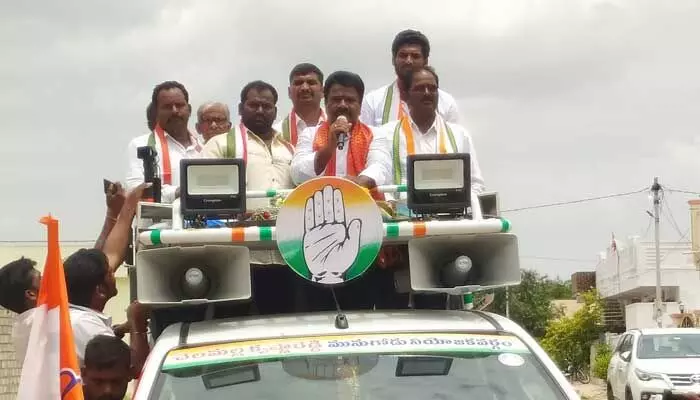 పథకాల అమలులో బీఆర్ఎస్ విఫలం : చలమల్ల కృష్ణారెడ్డి పథకాల అమలులో బీఆర్ఎస్ విఫలం : చలమల్ల కృష్ణారెడ్డి