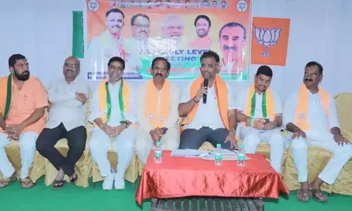 తాగుబోతుల రాష్ట్రంగా మార్చారు : MLA Shailendra Beldale