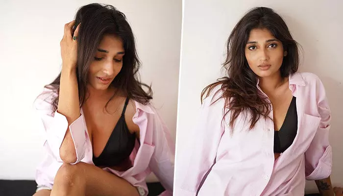 షర్ట్ బటన్స్ విప్పేసి బ్రా తో దర్శనమిచ్చిన Priya Vadlamani.. షర్ట్ బటన్స్ విప్పేసి బ్రా తో దర్శనమిచ్చిన Priya Vadlamani..