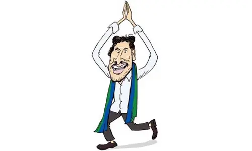 కులం, డబ్బు, తాయిలాలే ప్రచారాస్త్రాలు!